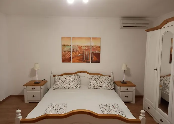 Relax Comfy Cozy Apartment